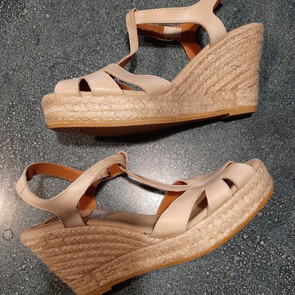 kanna Shoes - Kanna leather wedge espadrilles size 10 nwot